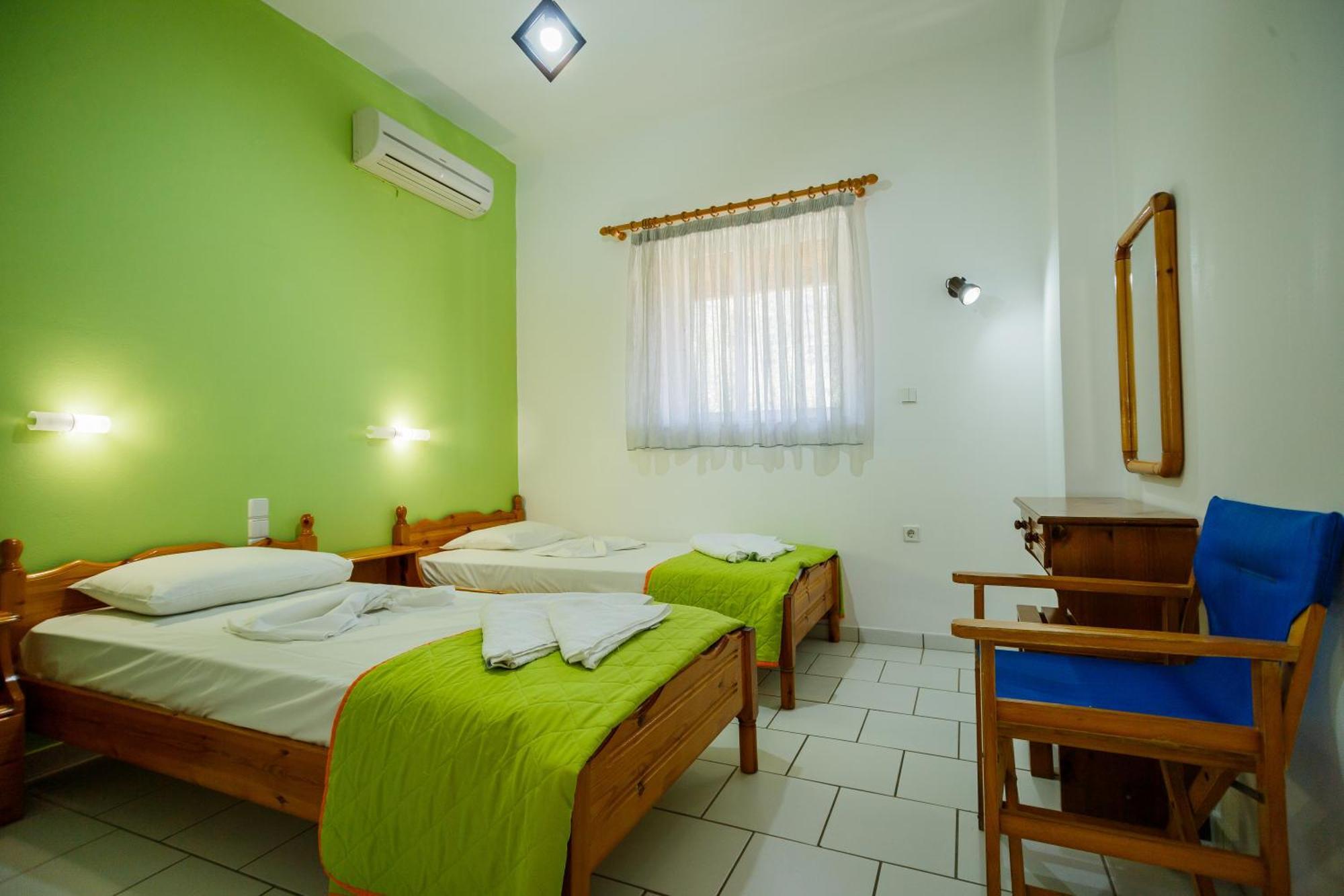 Kyprianos Aparthotel Keri