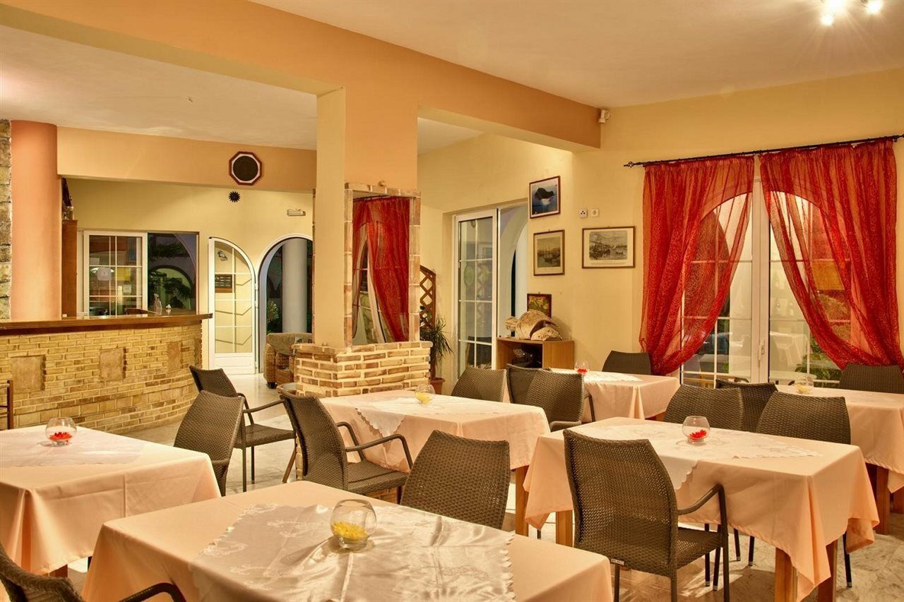 Aparthotel Kyprianos Keri